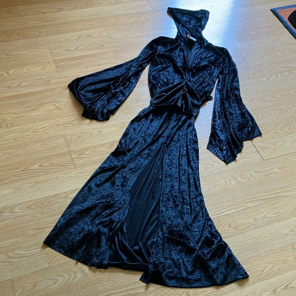 Source Unknown Black Long Sleeve Cowl Neck Cocktail Dress
